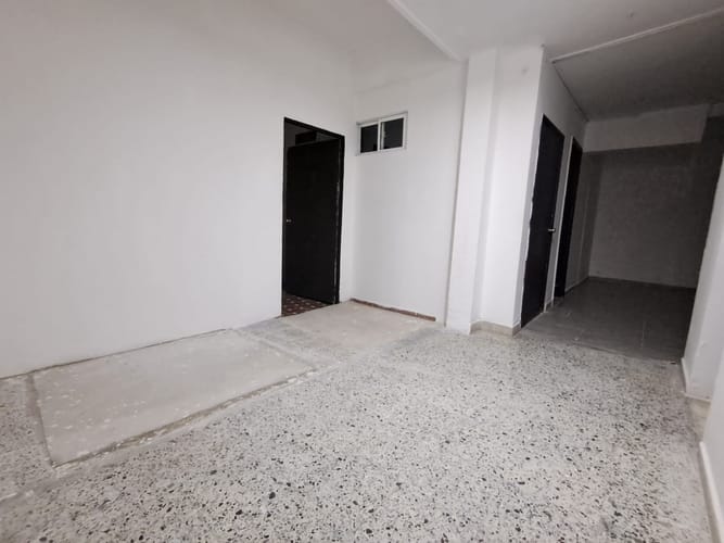 Casa de 14 alcobas en arriendo en Boston, Medellín, 580 m² · foto 9 de 20