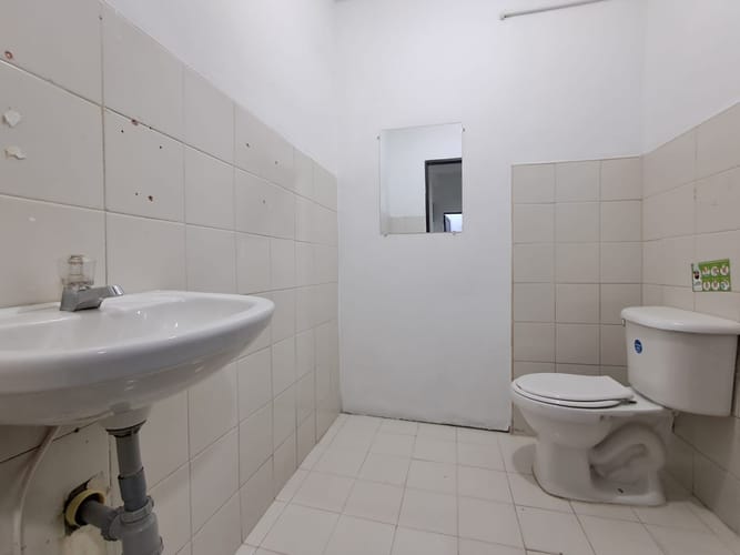 Casa de 14 alcobas en arriendo en Boston, Medellín, 580 m² · foto 12 de 20