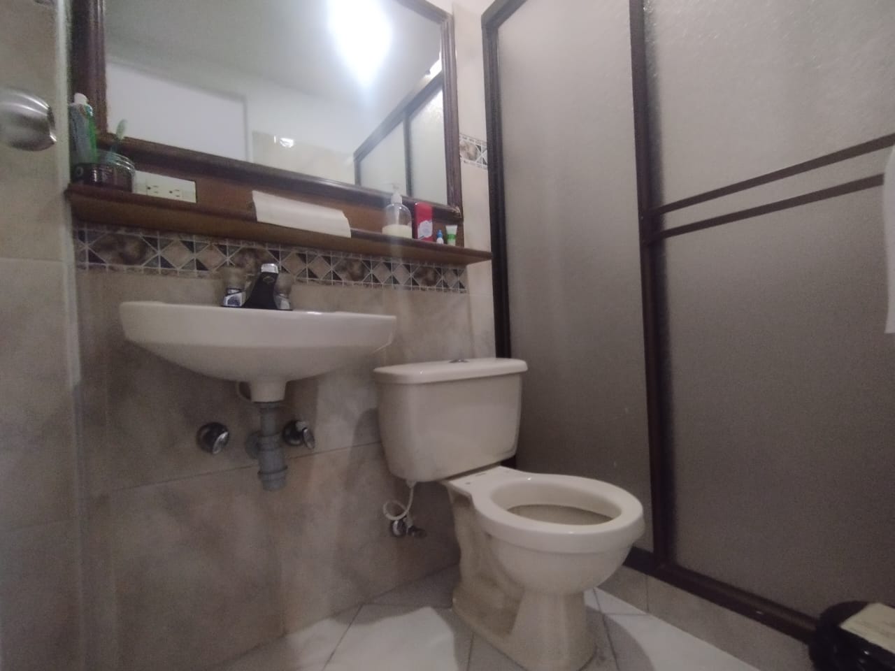 Casa en arriendo en La Candelaria, Medellín · foto 6 de 17