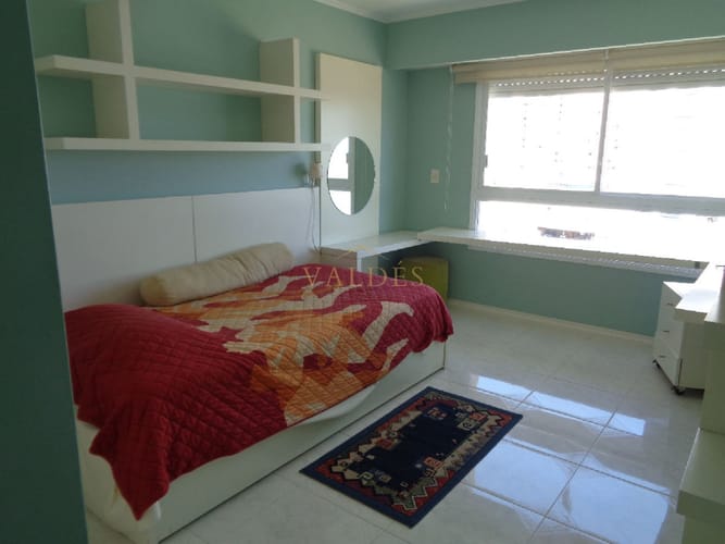 Apartamento en Mansa, 3 dormitorios, alquiler anual, PUNTA DEL ESTE · Foto 7