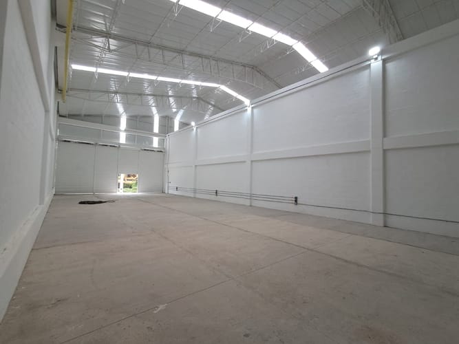 Bodega en arriendo en Hato Viejo, Bello, 300 m² · foto 5 de 13