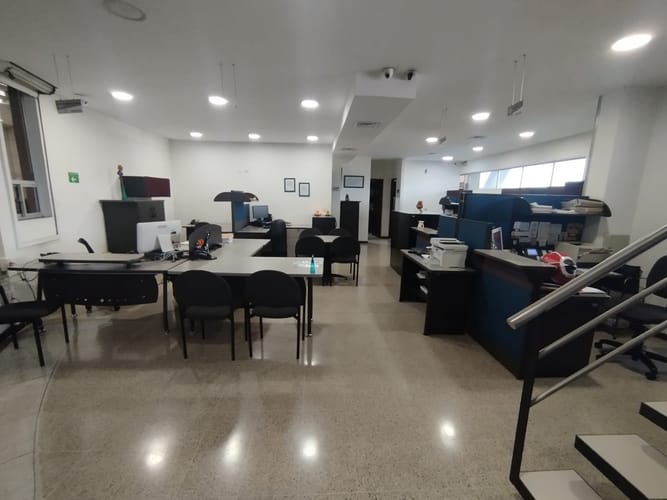 Local en arriendo en Guayabal, Medellín, 198 m² · foto 20 de 20