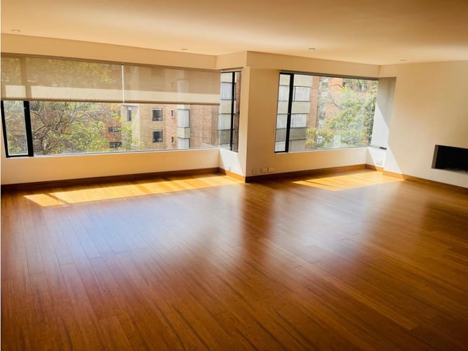 Apartamento de 3 alcobas en venta en El Nogal, Bogotá, 255 m² · foto 6 de 24