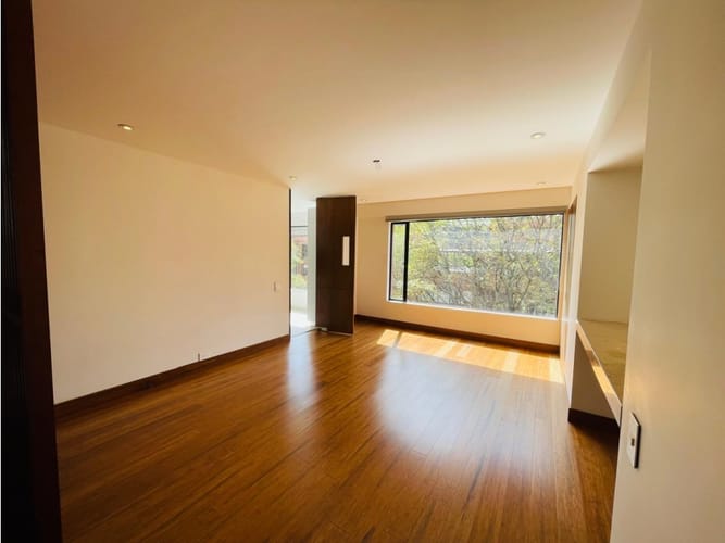 Apartamento de 3 alcobas en venta en El Nogal, Bogotá, 255 m² · foto 7 de 24