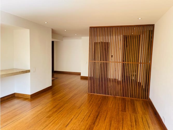 Apartamento de 3 alcobas en venta en El Nogal, Bogotá, 255 m² · foto 9 de 24