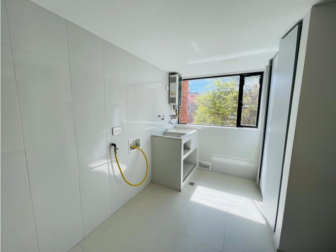 Apartamento de 3 alcobas en venta en El Nogal, Bogotá, 255 m² · foto 15 de 24