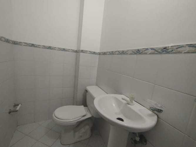Local en arriendo en El Porvenir, Rionegro, 16 m² · foto 2 de 8