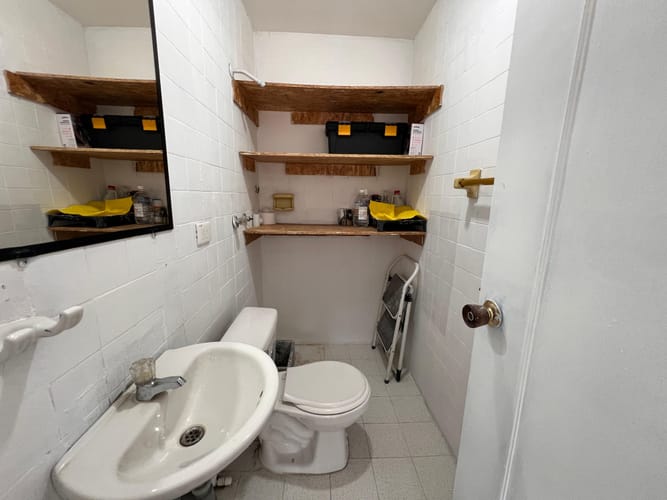 Oficina en arriendo en Conquistadores, Medellín, 22 m² · foto 2 de 20