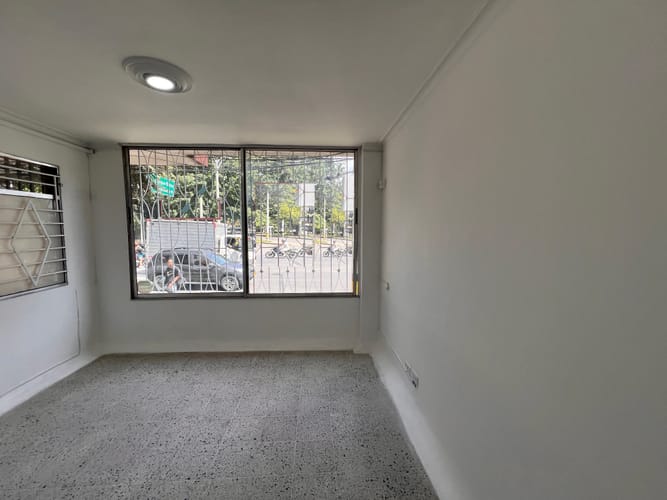 Oficina en arriendo en Conquistadores, Medellín, 22 m² · foto 8 de 20