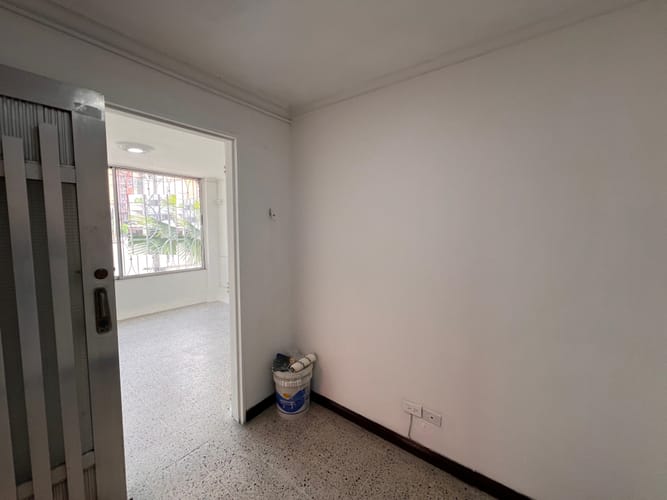 Oficina en arriendo en Conquistadores, Medellín, 22 m² · foto 17 de 20