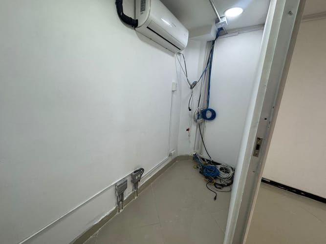 Local en arriendo en Laureles, Medellín, 250 m² · foto 9 de 20