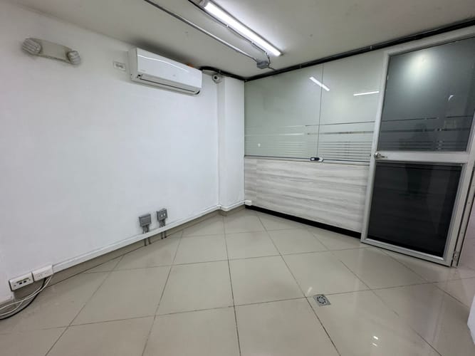 Local en arriendo en Laureles, Medellín, 250 m² · foto 16 de 20