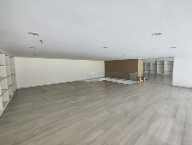Local en arriendo en Manila, Medellín, 262 m² · foto 9 de 13