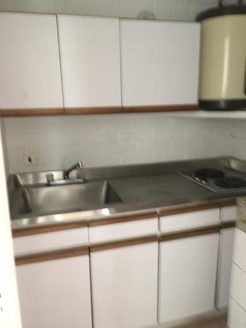 Local en arriendo en El Poblado, Medellín, 48 m² · foto 8 de 12