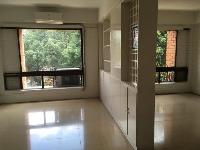 Local en arriendo en El Poblado, Medellín, 48 m² · foto 11 de 12