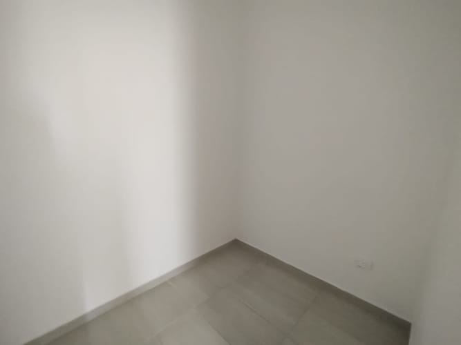 Local en arriendo en El Porvenir, Rionegro, 425 m² · foto 4 de 11