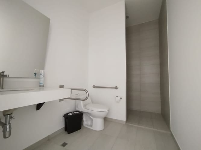 Local en arriendo en El Porvenir, Rionegro, 425 m² · foto 10 de 11