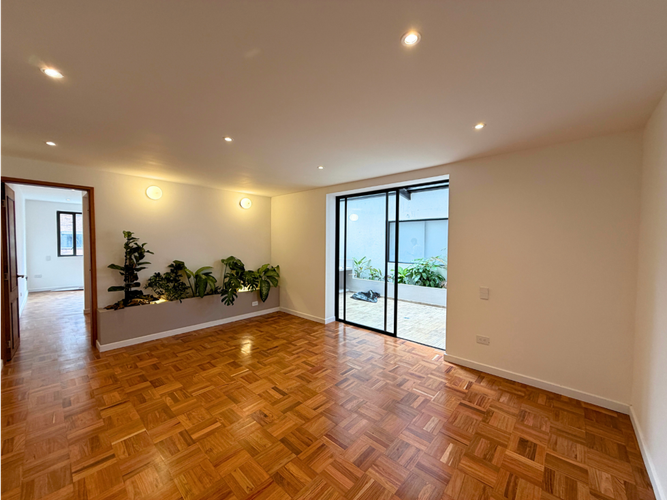 Apartamento de 3 alcobas en venta en Los Rosales, Bogotá, 248 m² · foto 19 de 24