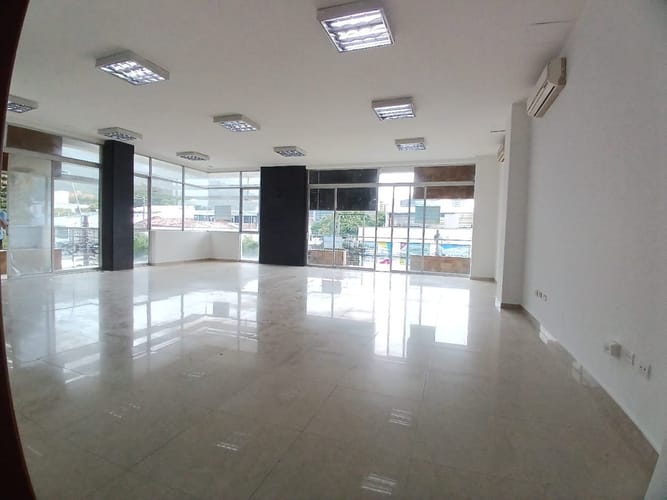 Local en arriendo en San Vicente, Cali, 110 m² · foto 6 de 20