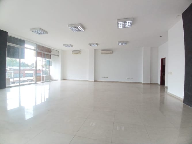 Local en arriendo en San Vicente, Cali, 110 m² · foto 9 de 20