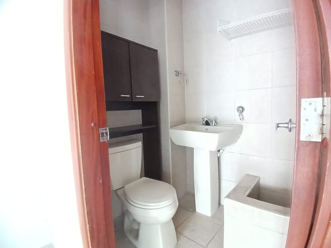 Local en arriendo en San Vicente, Cali, 110 m² · foto 19 de 20