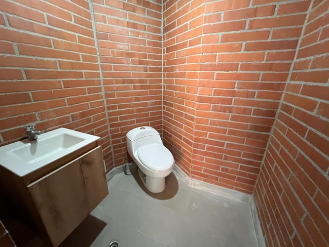 Local en arriendo en Laureles, Medellín, 51 m² · foto 8 de 14