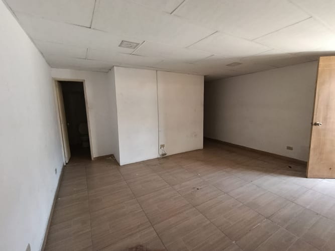 Bodega en arriendo en Centro, Bello, 1500 m² · foto 10 de 20