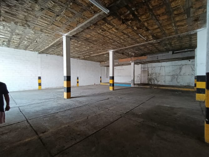 Bodega en arriendo en Centro, Bello, 1500 m² · foto 12 de 20