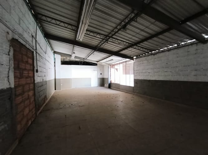 Bodega en arriendo en Centro, Bello, 1500 m² · foto 17 de 20
