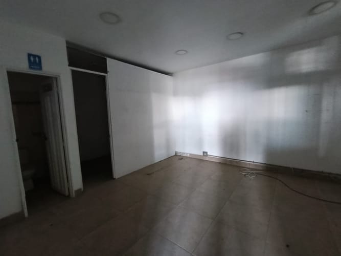 Bodega en arriendo en Centro, Bello, 1500 m² · foto 19 de 20