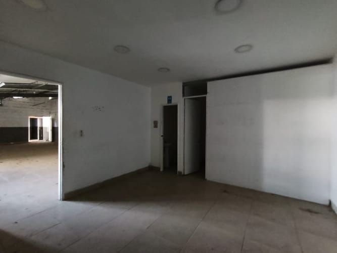 Bodega en arriendo en Centro, Bello, 1500 m² · foto 20 de 20