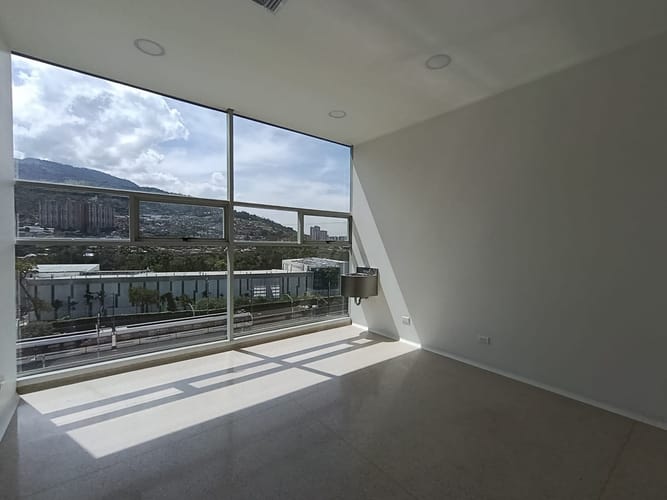 Consultorio en arriendo en Niquia, Bello, 35 m² · foto 9 de 16