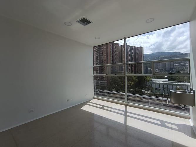 Consultorio en arriendo en Niquia, Bello, 35 m² · foto 13 de 16