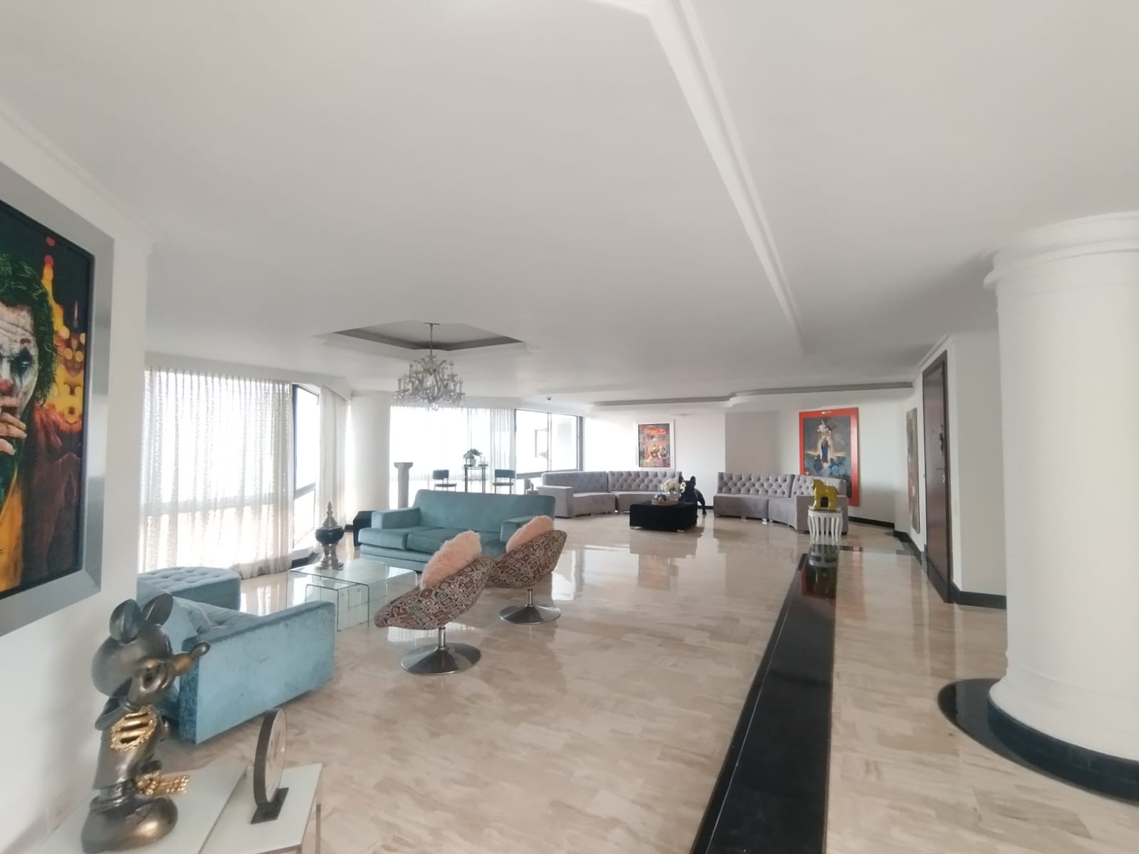 Apartamento en arriendo en El Poblado, Medellín · foto 4 de 20