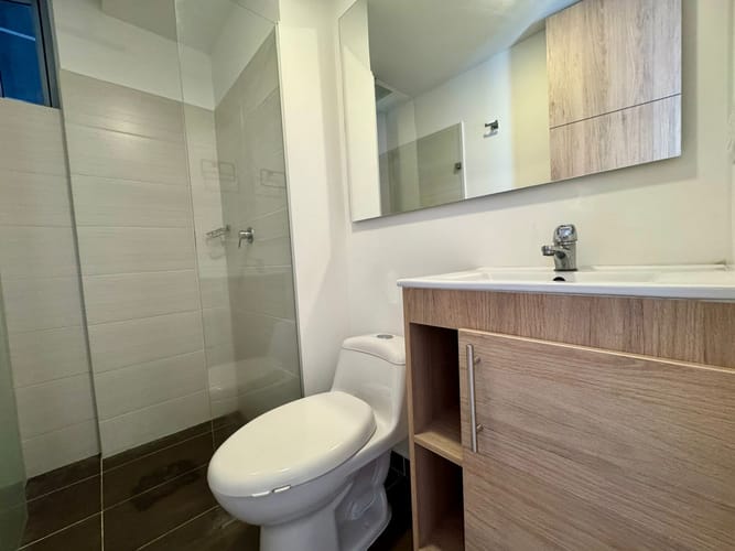 Apartamento de 3 alcobas en arriendo en Camino Verde, Envigado, 78 m² · foto 7 de 20