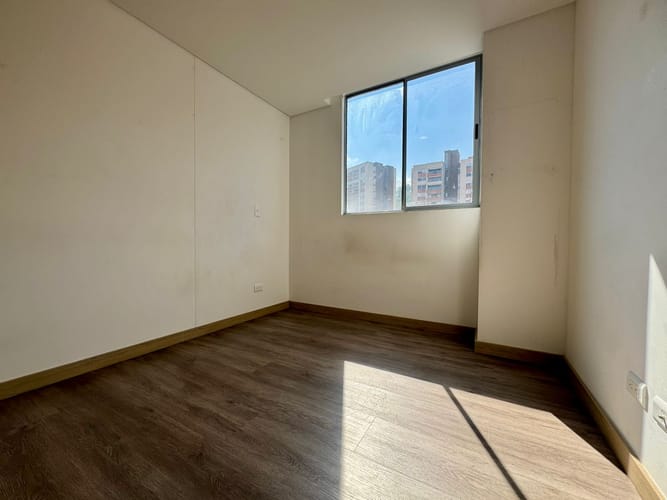 Apartamento de 3 alcobas en arriendo en Camino Verde, Envigado, 78 m² · foto 9 de 20