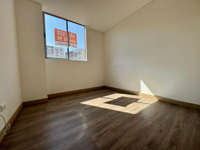 Apartamento de 3 alcobas en arriendo en Camino Verde, Envigado, 78 m² · foto 11 de 20