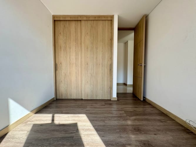 Apartamento de 3 alcobas en arriendo en Camino Verde, Envigado, 78 m² · foto 12 de 20