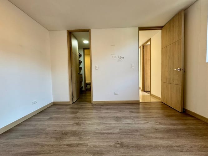 Apartamento de 3 alcobas en arriendo en Camino Verde, Envigado, 78 m² · foto 14 de 20