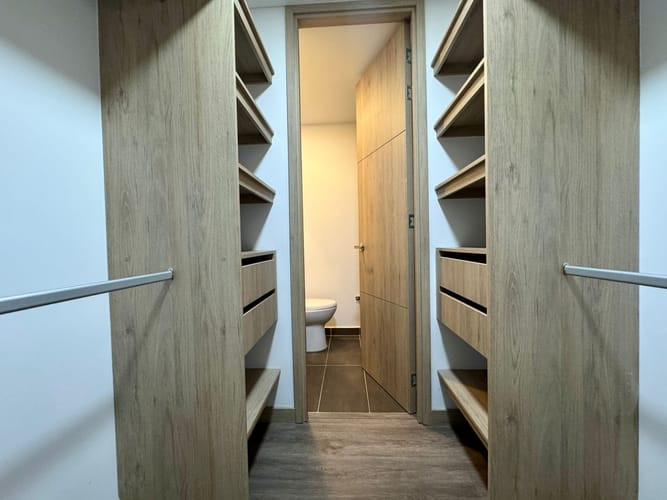 Apartamento de 3 alcobas en arriendo en Camino Verde, Envigado, 78 m² · foto 16 de 20