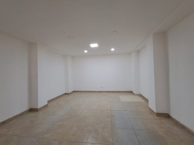 Local en arriendo en Belén, Medellín, 100 m² · foto 9 de 20