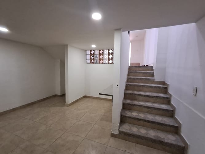 Local en arriendo en Belén, Medellín, 100 m² · foto 16 de 20