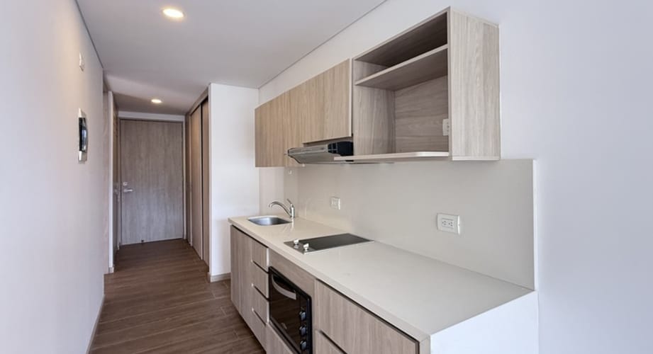 Apartamento de 1 alcoba en arriendo en Loma Del Escobero, Envigado, 54 m² · foto 5 de 8