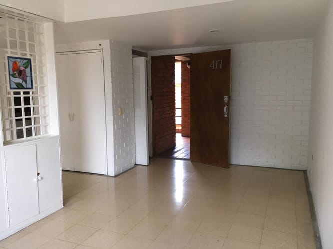 Oficina en arriendo en El Poblado, Medellín, 32 m² · foto 2 de 8