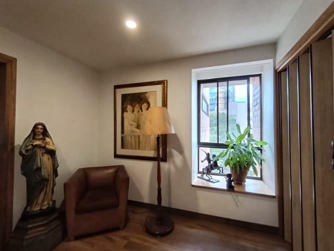 Apartamento de 4 alcobas en arriendo en El Poblado, Medellín, 220 m² · foto 15 de 20