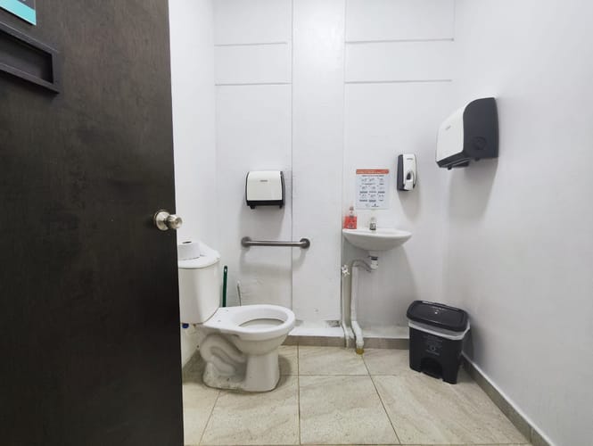 Local en arriendo en Mayorca, Sabaneta, 260 m² · foto 9 de 17