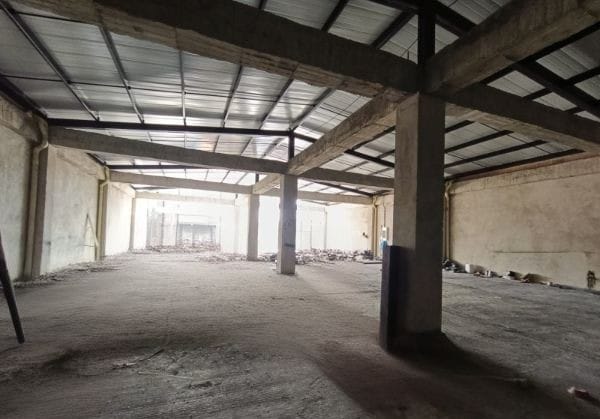 Bodega en arriendo en La Candelaria, Medellín, 540 m² · foto 3 de 14