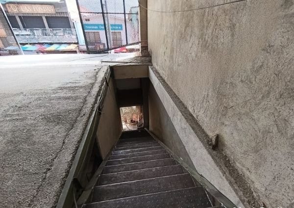 Bodega en arriendo en La Candelaria, Medellín, 540 m² · foto 12 de 14