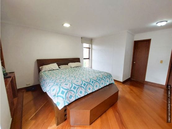 Apartamento de 3 alcobas en arriendo en El Poblado, Medellín, 187 m² · foto 13 de 20