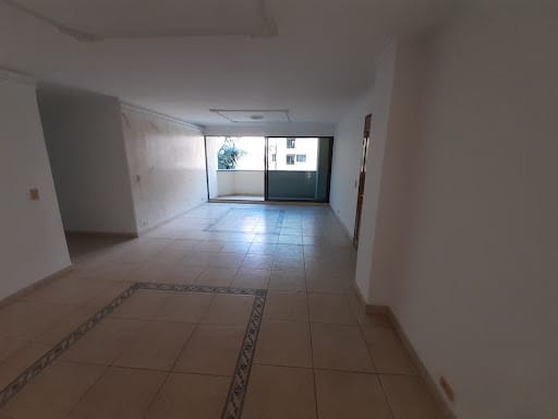 Apartamento de 3 alcobas en arriendo en Laureles, Medellín, 130 m² · foto 8 de 20